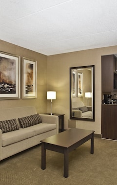 Hotelli Holiday Inn Express & Suites Kingston Central, An Ihg Hotel (Kingston, Kanada)