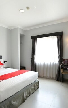 Hotel OYO 136 Manggis Inn (Yakarta, Indonesia)