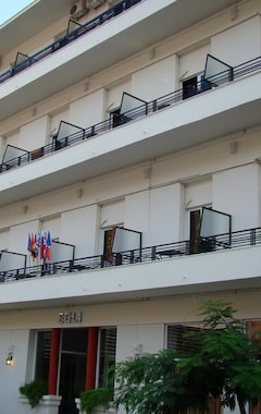 Hotel Egli (Loutraki, Grecia)