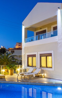 Hotel Esthisis suites & maisonettes (Platanias Chania, Grecia)