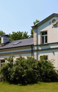 Hele huset/lejligheden Dwor W Kowalewicach (Świercze, Polen)