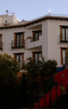 Pensión Villa de Xicar (Montejícar, España)