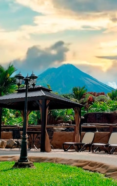 Volcano Lodge Hotel & Thermal Experience (La Fortuna, Costa Rica)