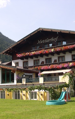 Hotel Hettlerhof (Maishofen, Austria)