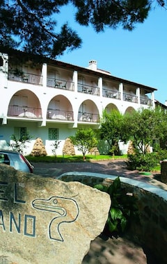 Club Hotel Cormorano (Baja Sardinia, Italia)