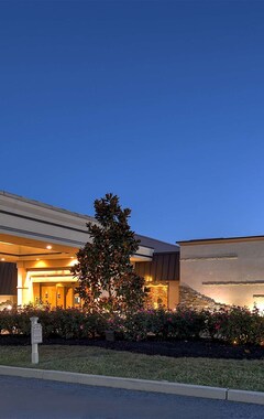 Hotel Eden Resort and Suites, BW Premier Collection (Lancaster, USA)