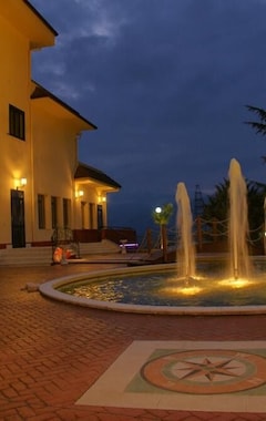 Hotel Kristall Palace (Atena Lucana, Italia)