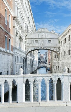 Hotel Ai Forni Dellarsenale (Venecia, Italia)