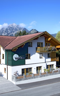 Hotel Appartements Montana (Pertisau, Austria)