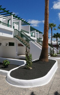 Huoneistohotelli Apartamentos Tropicana (Puerto del Carmen, Espanja)