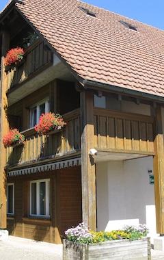 Hele huset/lejligheden Gemeinschaftshaus im Oberdorf (Lützelflüh-Goldbach, Schweiz)