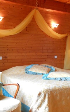 Bed & Breakfast Chambre D'hotes Myrtille (Usson-en-Forez, Francia)