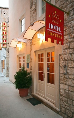 Hotel Fontana (Trogir, Croacia)