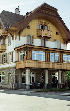 Hotelli Hotel Taverna (Tafers, Sveitsi)