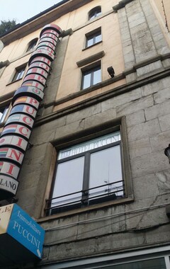 Hotel Puccini (Milán, Italia)