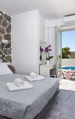 Hotel Sun Springs Suites (Kamari, Greece)
