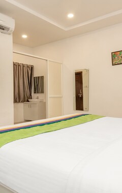 Hotel Treebo Trend Airport Palace (Hyderabad, Indien)