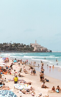 Wom Beach By Brown Hotels (Tel Aviv-Yafo, Israel)