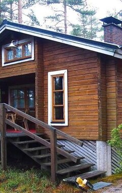 Hele huset/lejligheden Pinetree Cottages, Cozy Log Cabin (Pyhäranta, Finland)