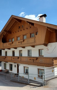 Hotelli Zum Schneider (Finkenberg, Itävalta)