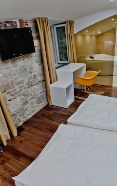 Hotelli Jupiter Luxury Hotel (Split, Kroatia)