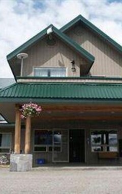 Koko talo/asunto Glacier Mountain Lodge (Blue River, Kanada)