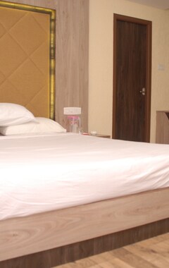 Hotelli OYO 10222 Hotel Anbu Park (Tiruchirappalli, Intia)