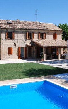 Bed & Breakfast B&B Profumo delle Marche (Montefano, Italien)