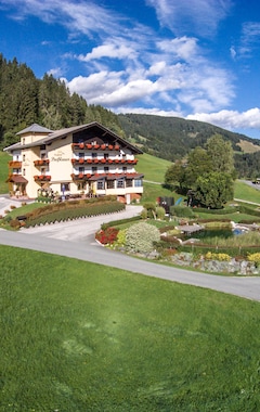 Hotelli Berghotel Presslauer (Hermagor-Pressegger See, Itävalta)