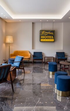 Hotelli Delice Hotel - Family Apartments (Ateena, Kreikka)
