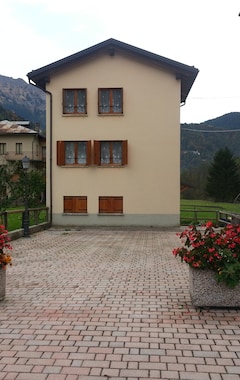 Hotelli Casa Alpina Sacro Cuore (Canale d'Agordo, Italia)