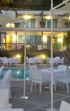Hotelli Hotel Promenade Bleu (Pollica, Italia)