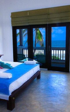 Hotelli At Ease Beach Hotel (Hikkaduwa, Sri Lanka)