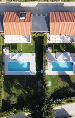 Serviced apartment Cypress Garden Villas (Svoronata, Greece)