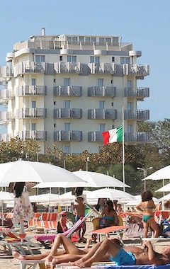 Hotelli Grifone (Rimini, Italia)