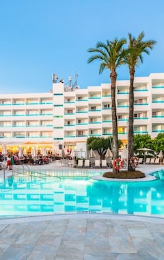 Hotel Globales Mediterrani (Cala Blanca, España)