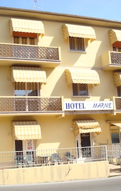 Hotel Marnie (Massarosa, Italia)