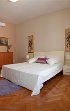Hotelli Apartment Bougainvillea (Split, Kroatia)