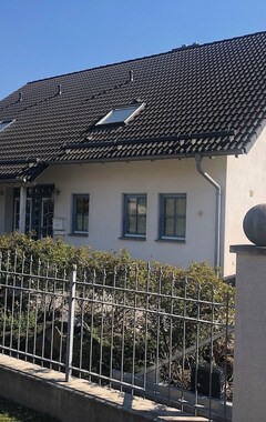 Koko talo/asunto Maison Euba Am Zeisigwald (Erlau, Saksa)