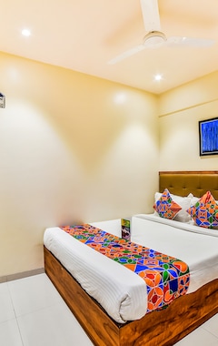 Hotel FabExpress Deluxe Comfort Andheri West (Bombay, India)