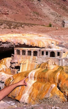 Hotel Hostería Puente del Inca (Las Heras, Argentina)