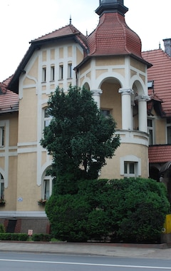 Hotelli Villa Royal (Ostrów Wielkopolski, Puola)