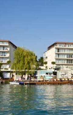 Hotel Lake's My Lake (Pörtschach, Østrig)
