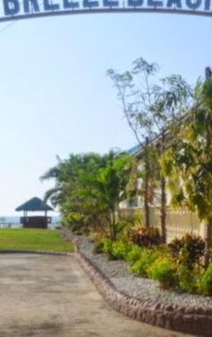Casa/apartamento entero Sea Breeze Beachfront Home and Cottages (San Juan, Filipinas)