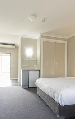 Cowra Services Club Motel (Cowra, Australia)