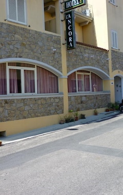 Hotel L'Ancora (Santa Teresa Gallura, Italia)