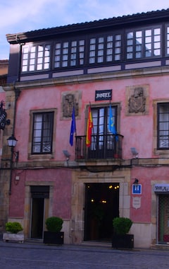 Hotel Palacio Carlos I (Villaviciosa, España)