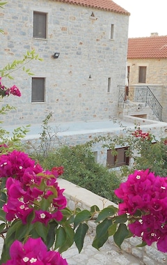 Huoneistohotelli Althea Village (Pyrgos Dirou, Kreikka)
