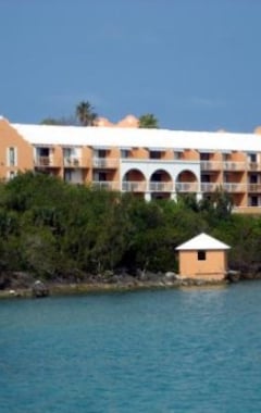 Grotto Bay Beach Resort (Hamilton, Bermuda)