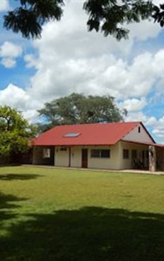 Pensión Dornhuegel Guest Farm (Grootfontein, Namibia)
